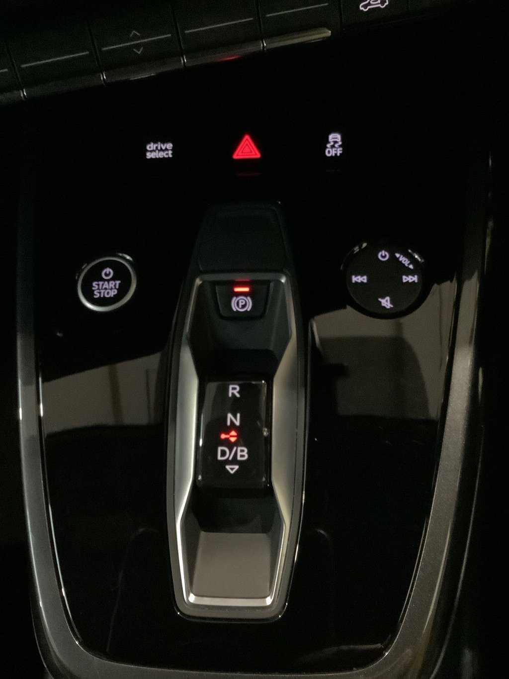 Used Audi Q4 e-tron 2023 for sale - 77725860: Photo 26