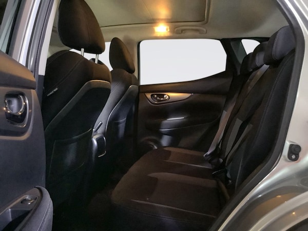 Used Nissan Qashqai 2018 for sale - 76147453: Photo 13