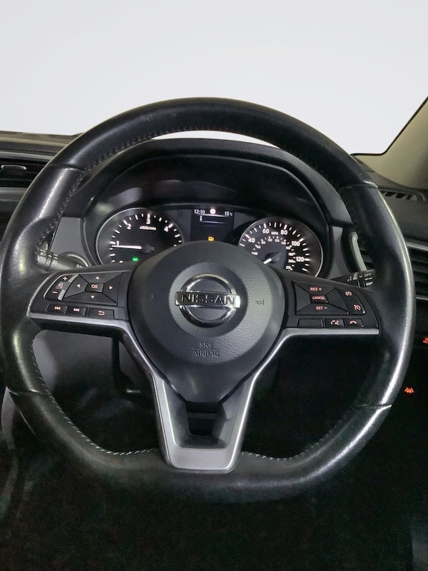 Used Nissan Qashqai 2018 for sale - 76147453: Photo 16