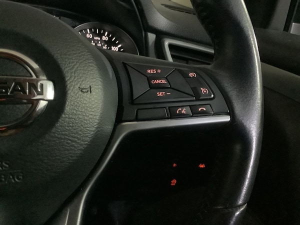 Used Nissan Qashqai 2018 for sale - 76147453: Photo 19