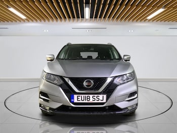 Used Nissan Qashqai 2018 for sale - 76147453: Photo 2