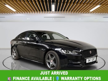 Used Jaguar XE 2017 for sale - 78449844: Photo