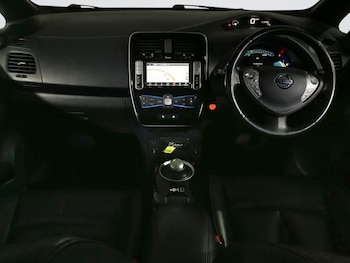Used Nissan Leaf 2017 for sale - 75502763: Photo