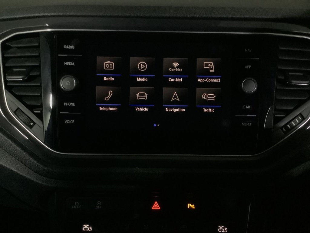 Used Volkswagen T-Roc 2018 for sale - 76345872: Photo 23