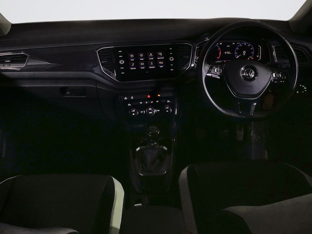 Used Volkswagen T-Roc 2018 for sale - 76345872: Photo 3