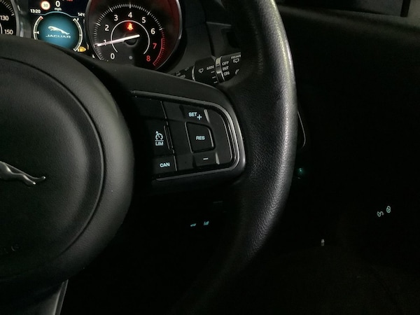 Used Jaguar E-Pace 2019 for sale - 76190801: Photo 19
