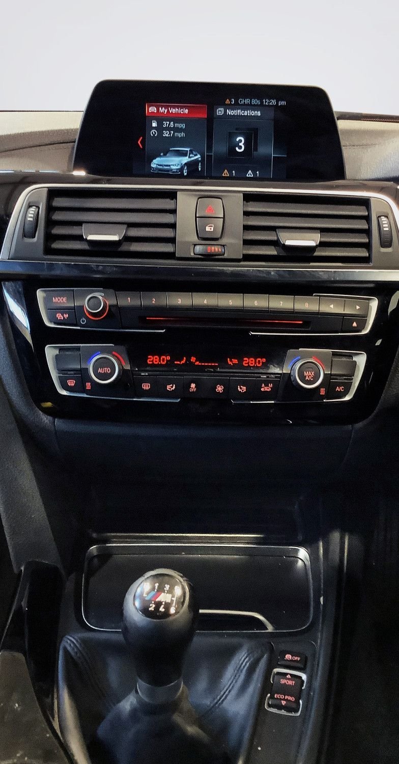 Used BMW 3 Series 2018 for sale - 76883557: Photo 23