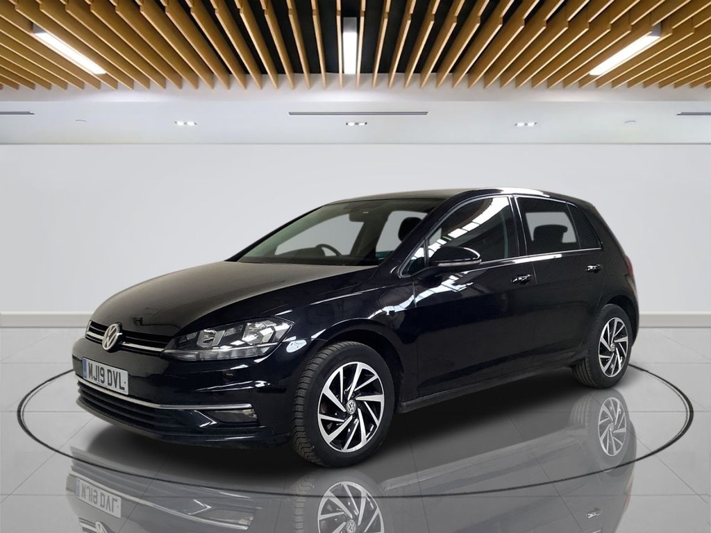 Used Volkswagen Golf 2019 for sale - 77952780: Photo 4