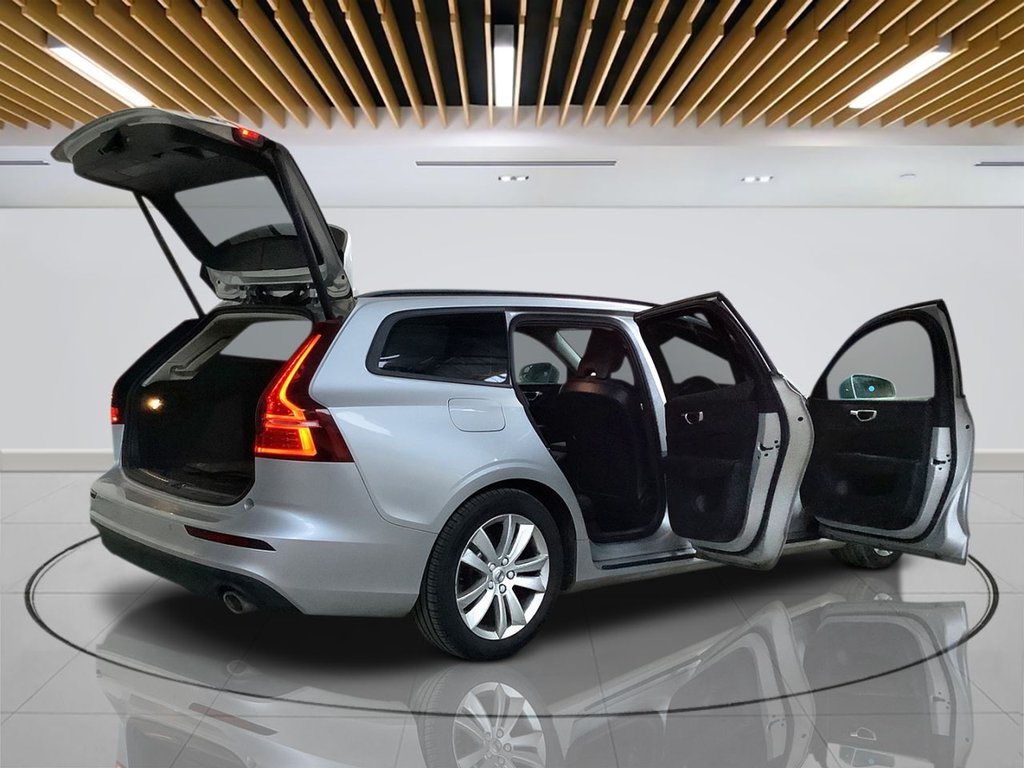 Used Volvo V60 2018 for sale - 77313572: Photo 10