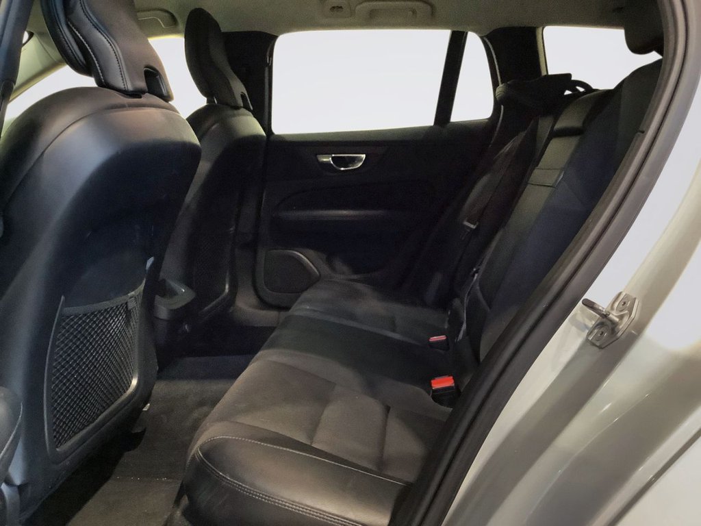 Used Volvo V60 2018 for sale - 77313572: Photo 13