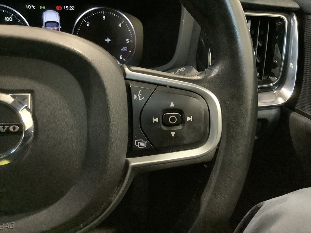 Used Volvo V60 2018 for sale - 77313572: Photo 19