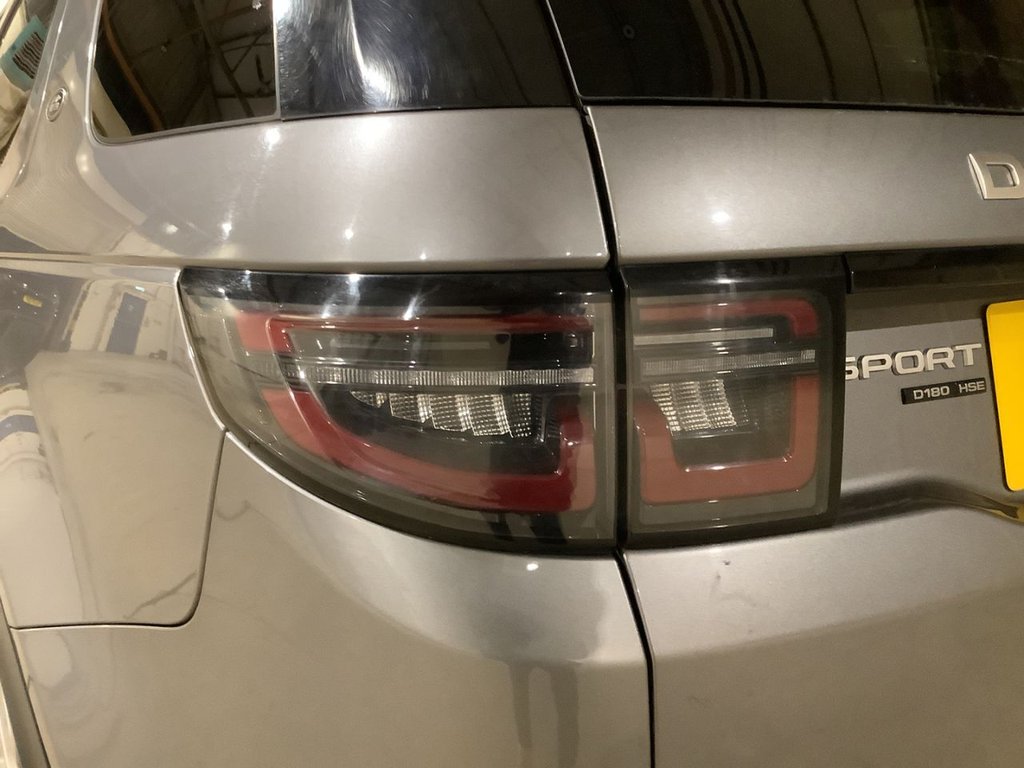 Used Land Rover Discovery Sport 2019 for sale - 76900542: Photo 11