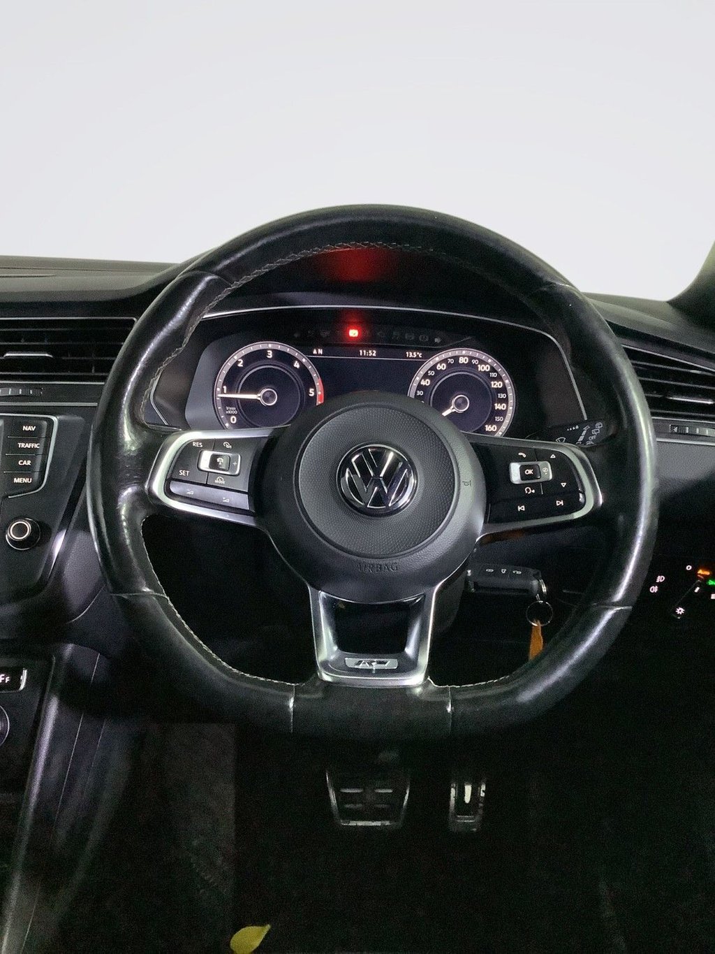 Used Volkswagen Tiguan 2016 for sale - 76520760: Photo 16