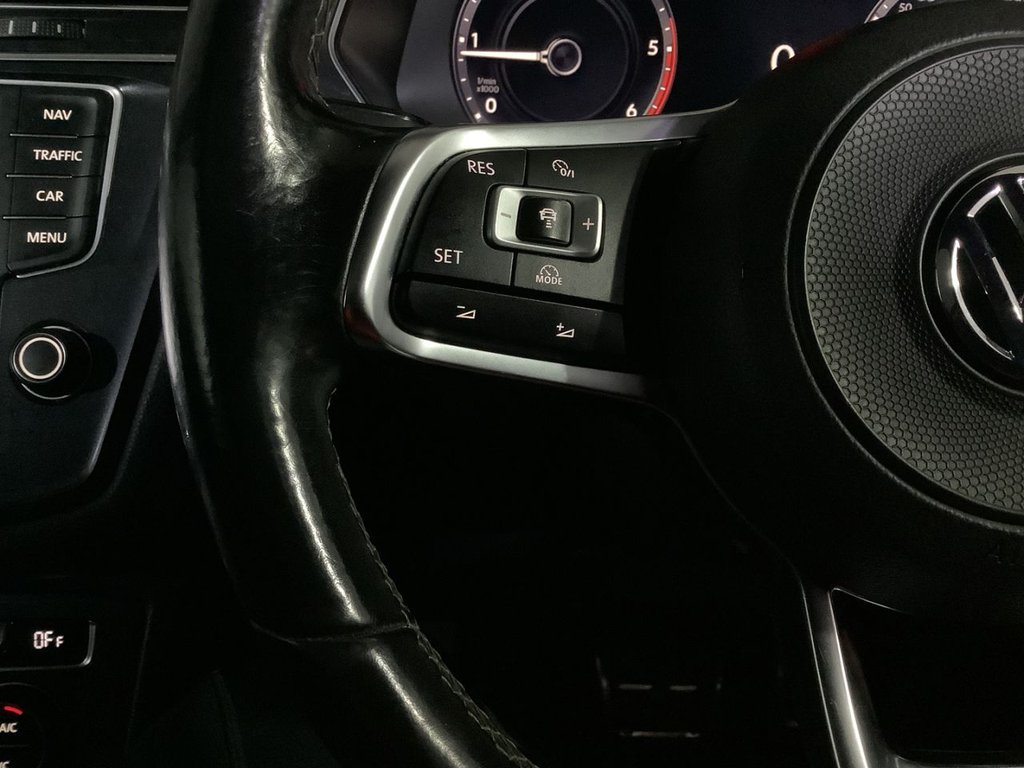 Used Volkswagen Tiguan 2016 for sale - 76520760: Photo 17