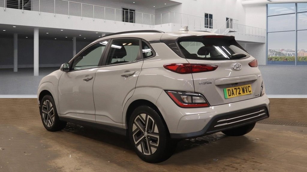 Used Hyundai KONA 2023 for sale - 77780458: Photo 5