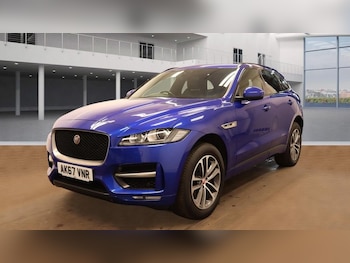 Used Jaguar F-Pace 2018 for sale - 75716510: Photo