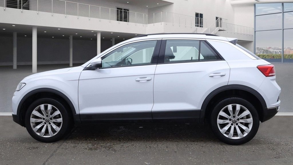 Used Volkswagen T-Roc 2021 for sale - 76417876: Photo 6