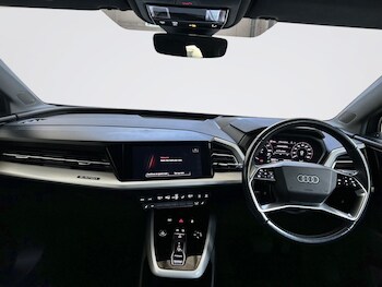 Used Audi Q4 e-tron 2022 for sale - 78212568: Photo