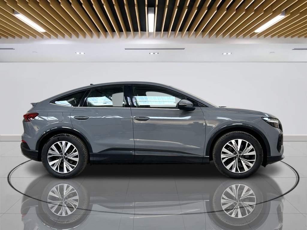 Used Audi Q4 e-tron 2022 for sale - 78212568: Photo 9