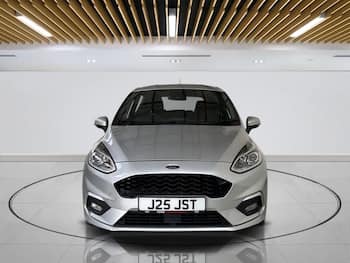 Used Ford Fiesta 2018 for sale - 79562502: Photo