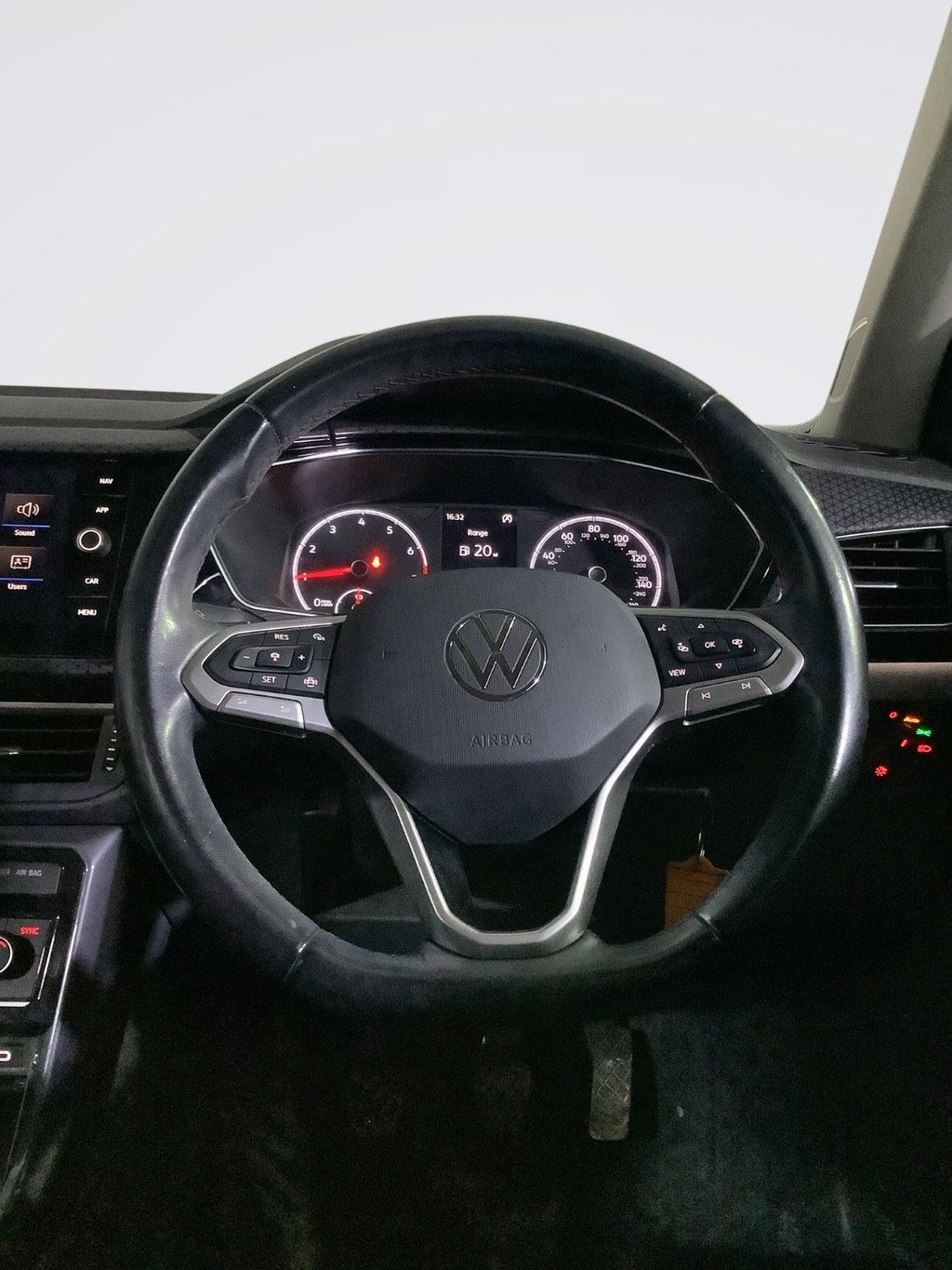 Used Volkswagen T-Cross 2021 for sale - 76459271: Photo 16