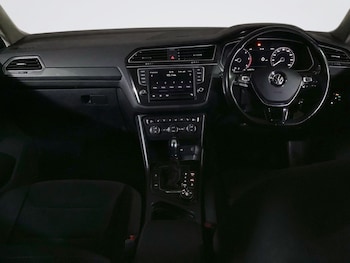 Used Volkswagen Tiguan 2016 for sale - 76527213: Photo