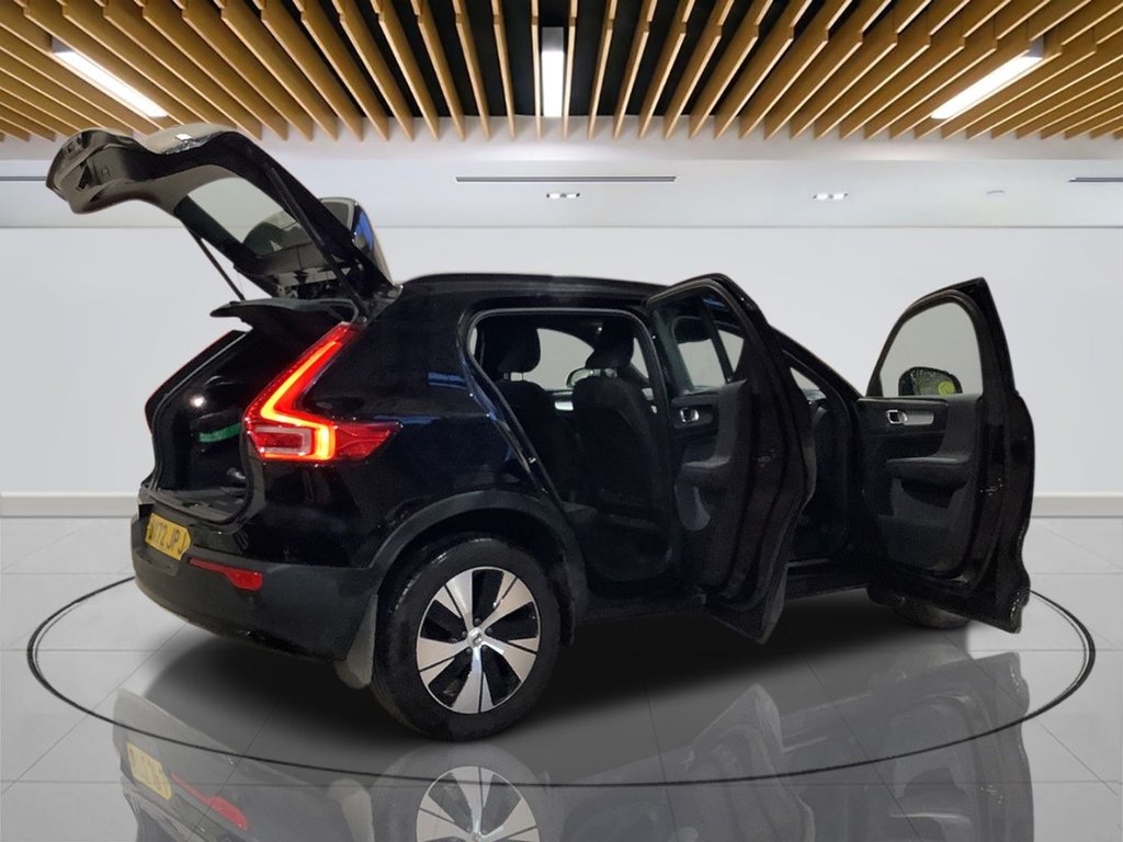 Used Volvo XC40 2022 for sale - 77593890: Photo 11
