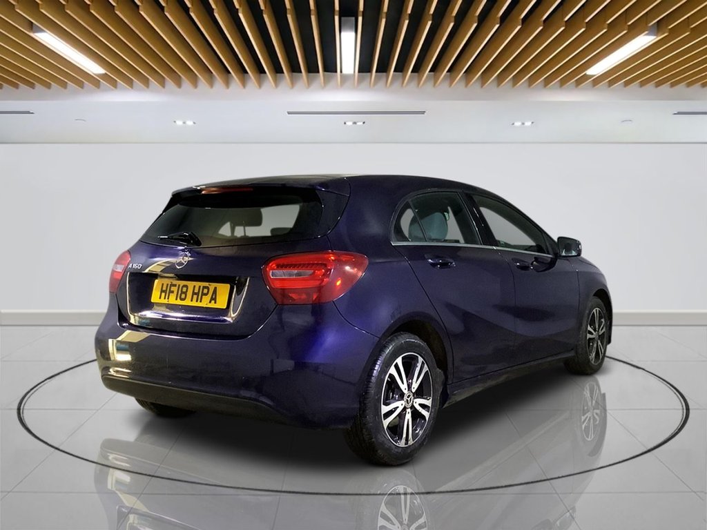 Used Mercedes-Benz A-Class 2018 for sale - 76520641: Photo 8