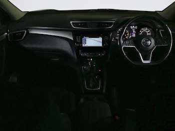 Used Nissan Qashqai 2018 for sale - 77346718: Photo