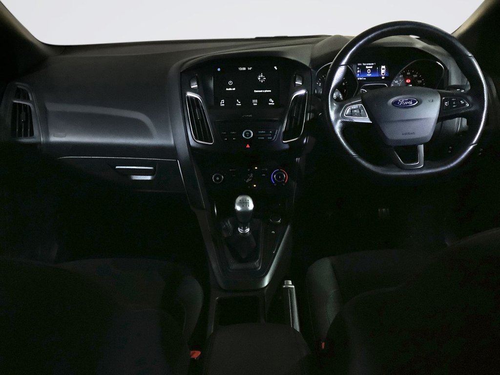 Used Ford Focus 2017 for sale - 76419960: Photo 3