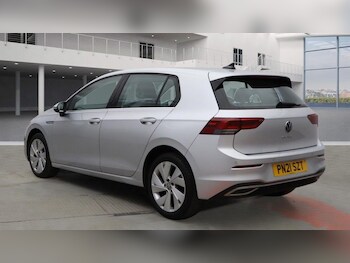 Used Volkswagen Golf 2021 for sale - 75854619: Photo