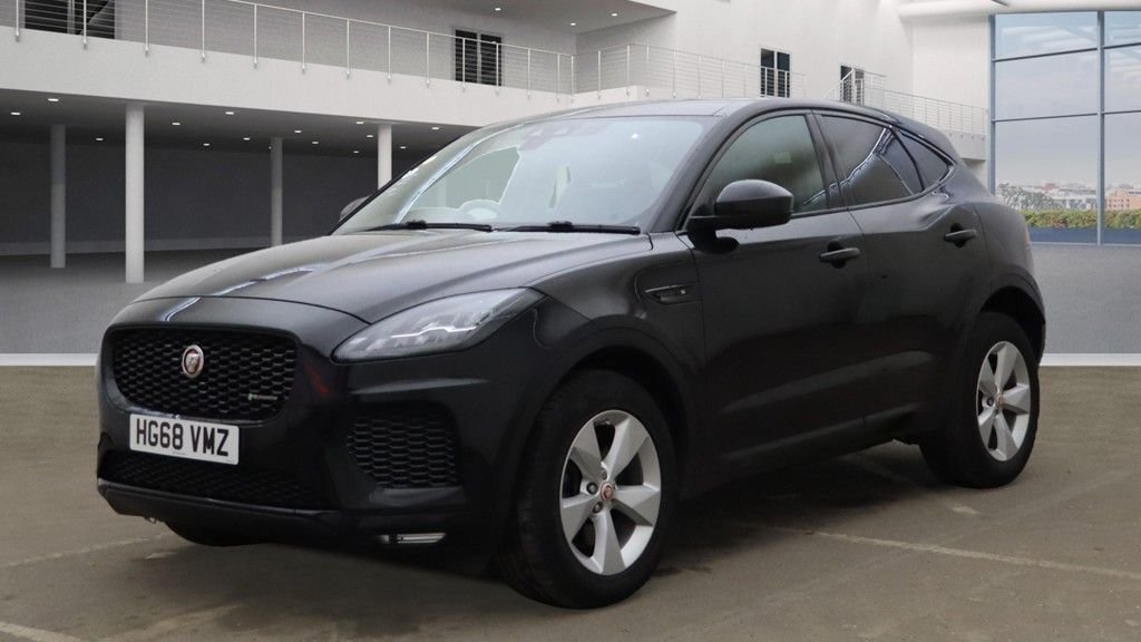 Used Jaguar E-Pace 2019 for sale - 76535561: Photo 2