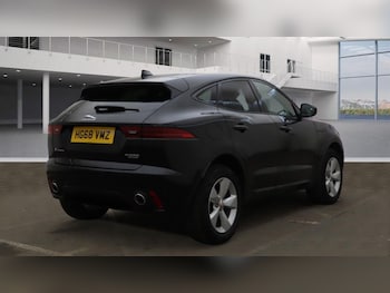 Used Jaguar E-Pace 2019 for sale - 76535561: Photo