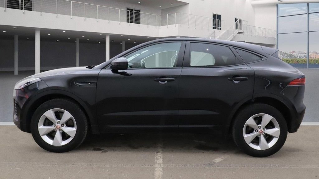Used Jaguar E-Pace 2019 for sale - 76535561: Photo 6