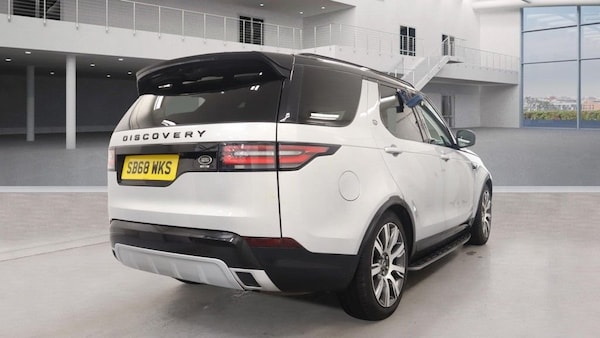 Used Land Rover Discovery 2019 for sale - 76235706: Photo 4
