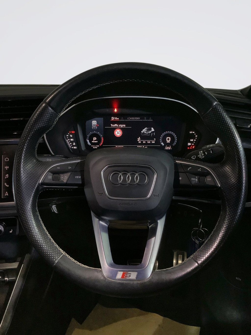 Used Audi Q3 2021 for sale - 77636639: Photo 11