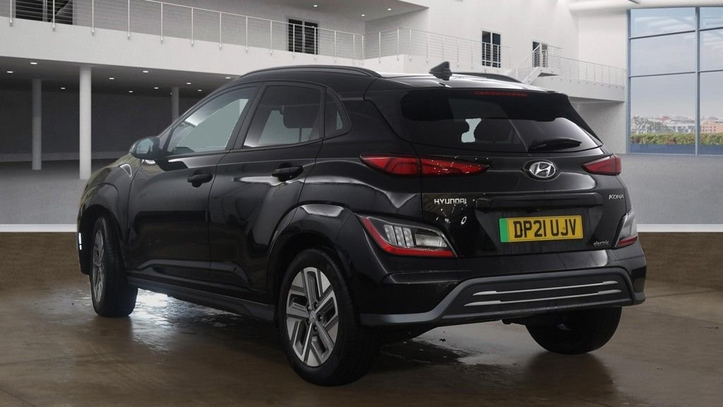 Used Hyundai KONA 2021 for sale - 77805977: Photo 3