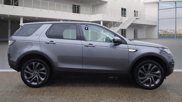 Used Land Rover Discovery Sport 2018 for sale - 76345905: Photo 5
