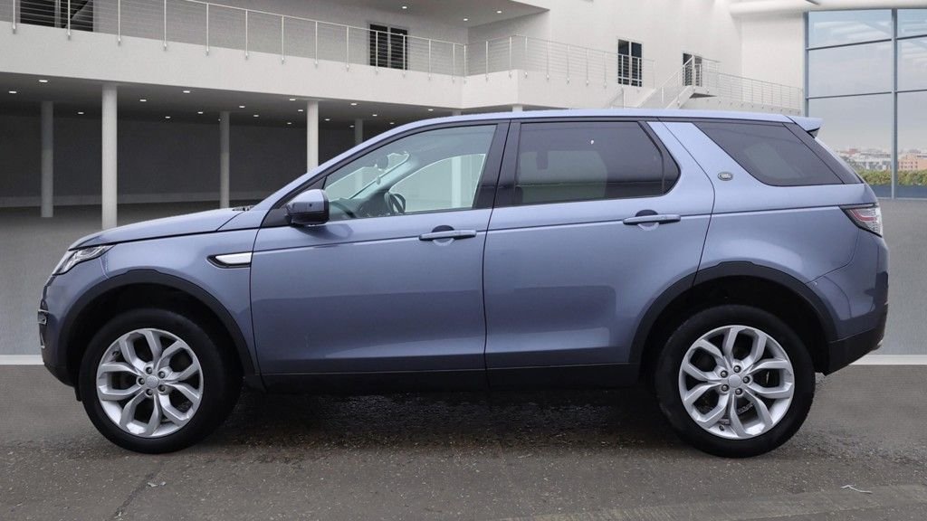 Used Land Rover Discovery Sport 2018 for sale - 76345896: Photo 6