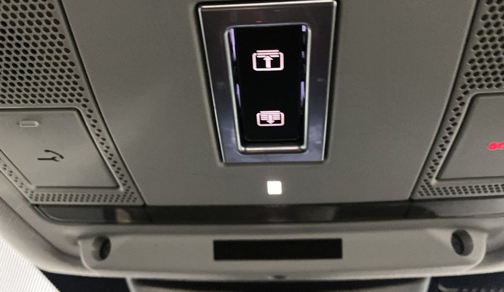 Used Land Rover Discovery Sport 2017 for sale - 78181121: Photo 28