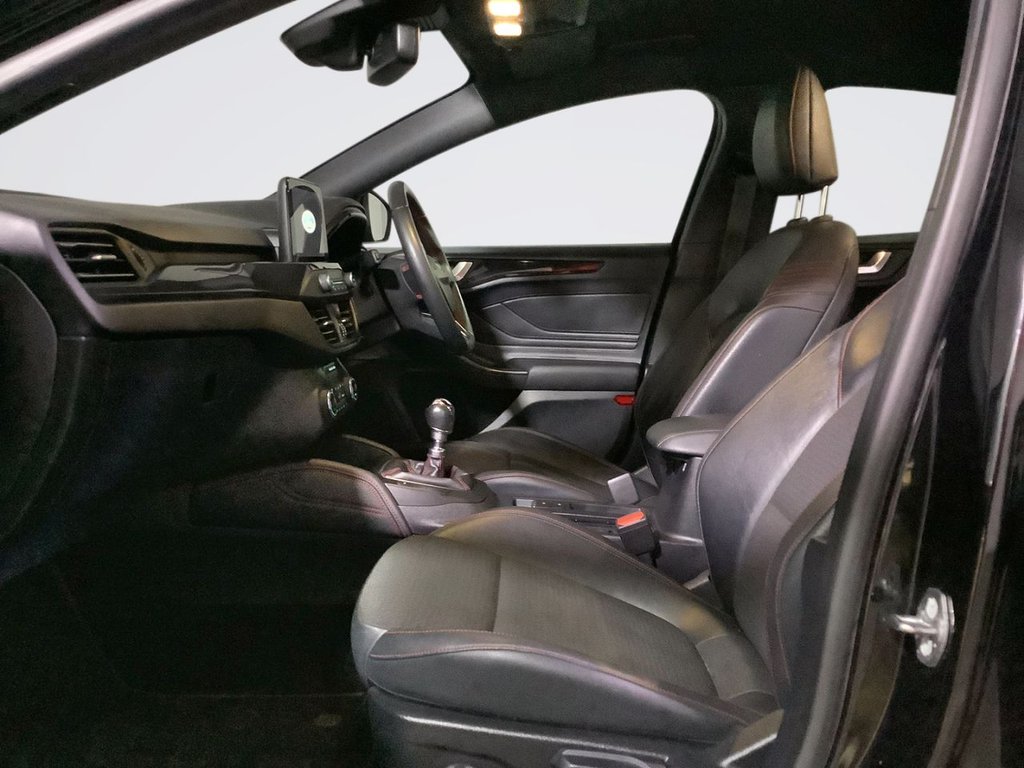 Used Ford Focus 2020 for sale - 76416969: Photo 12