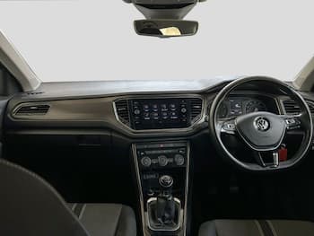 Used Volkswagen T-Roc 2019 for sale - 79643043: Photo