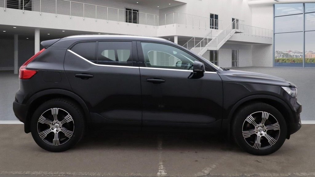 Used Volvo XC40 2019 for sale - 76395852: Photo 5