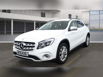 Used Mercedes-Benz GLA 2018 for sale - 77967431: Photo