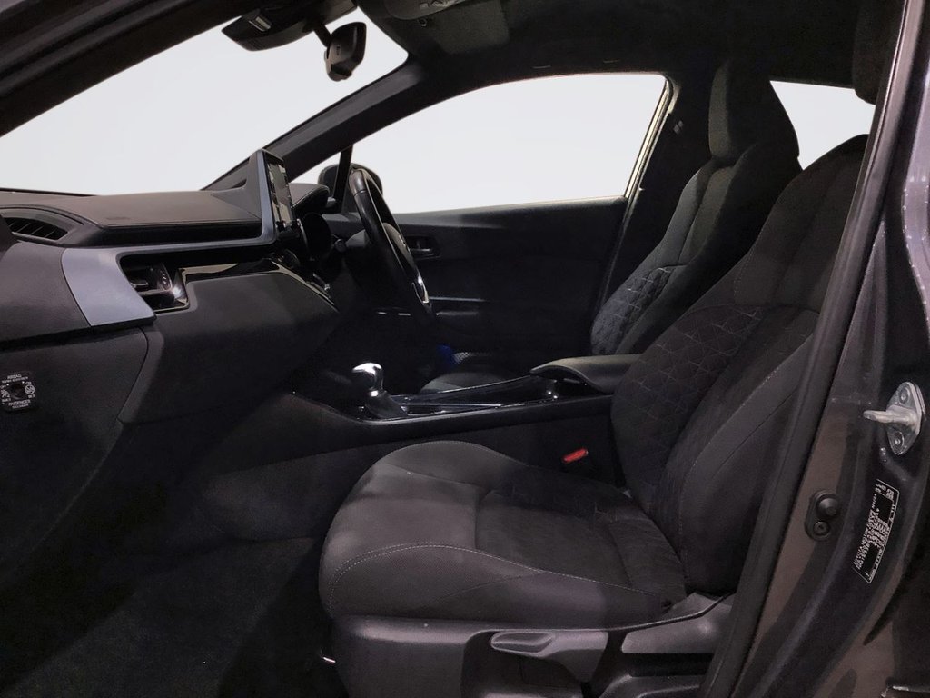 Used Toyota C-HR 2020 for sale - 77692963: Photo 12