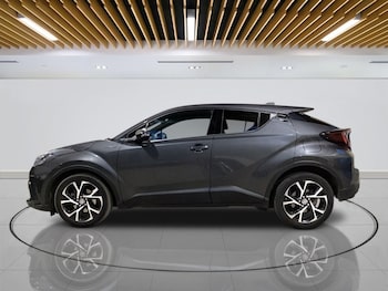 Used Toyota C-HR 2020 for sale - 77692963: Photo