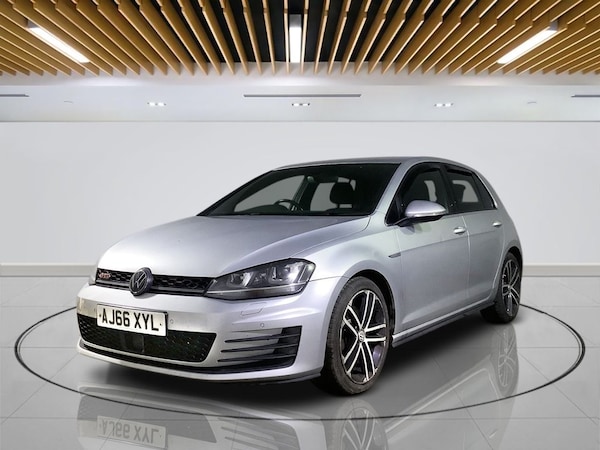Used Volkswagen Golf 2016 for sale - 76250156: Photo 4