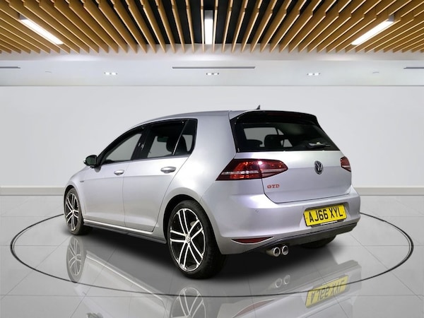 Used Volkswagen Golf 2016 for sale - 76250156: Photo 6