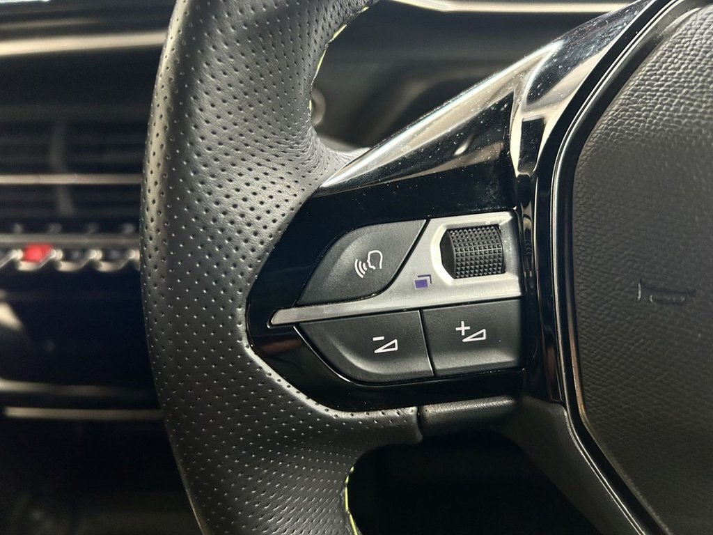 Used Peugeot 2008 2022 for sale - 78212520: Photo 17