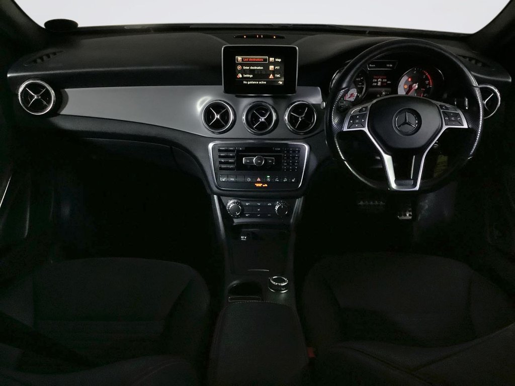 Used Mercedes-Benz GLA 2015 for sale - 76021787: Photo 3